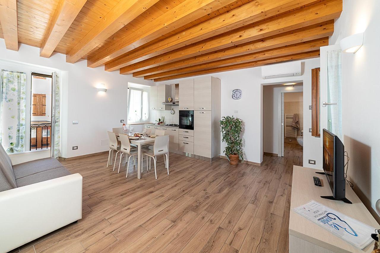 Villa Casa Rossa - Regarda Travel Bardolino Exterior foto
